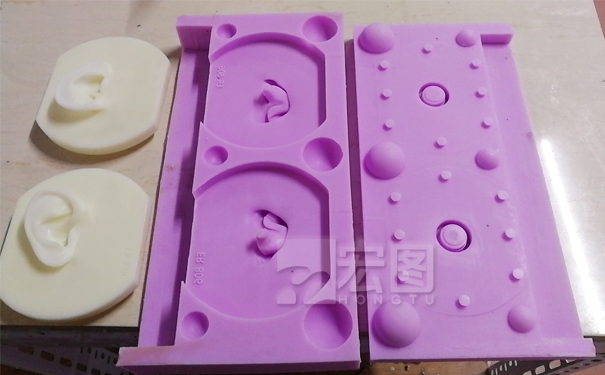 道具硅膠耳朵與模具-蘇州影視道具制作公司
